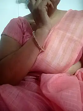 Snapshot of Jeya_thakur chatting on October 19, 2025, 7:33 am Jeya thakur online show from October 19, 2025, 7:33 am