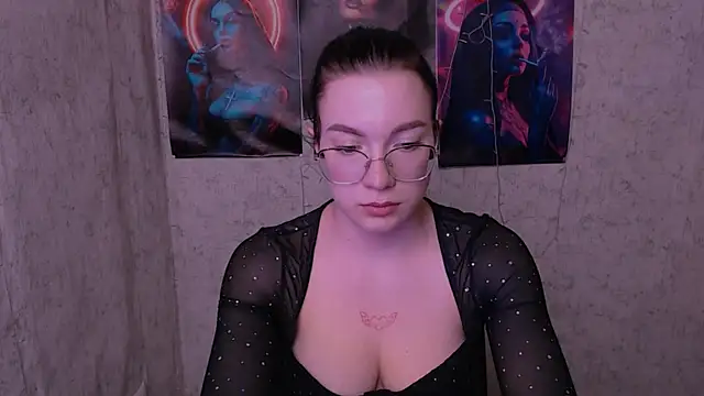 MiraBabe  online show from February 25, 2026, 12:38 pm