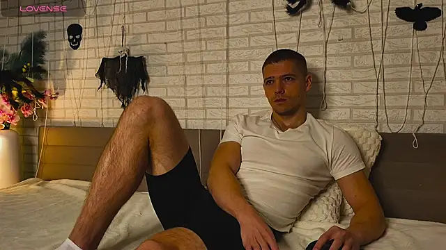 GarettVoss online show from October 26, 2025, 6:03 am