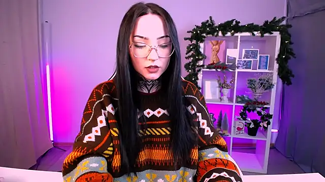 MollyKissy online show from January 11, 2026, 4:19 am