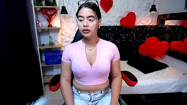 Snapshot of Amy_dl chatting on February 28, 2026, 12:16 pm Amy dl online show from February 28, 2026, 12:16 pm