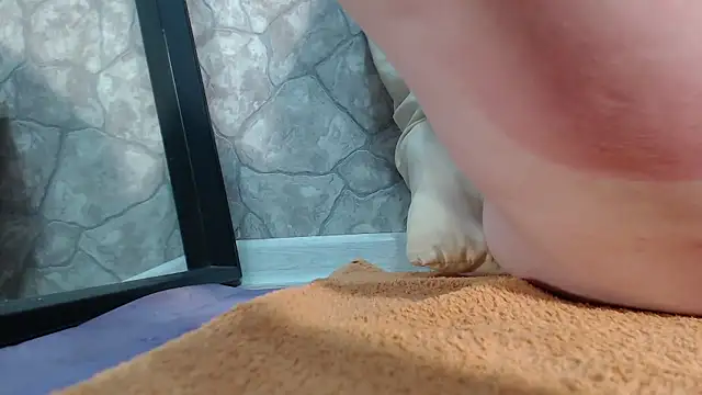 Alida2Anal online show from January 7, 2026, 2:22 pm