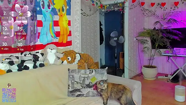 RitaSweety18 online show from June 21, 2026, 10:37 pm