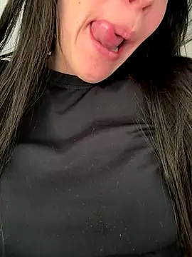 Carolinedanger online show from October 20, 2025, 5:57 pm