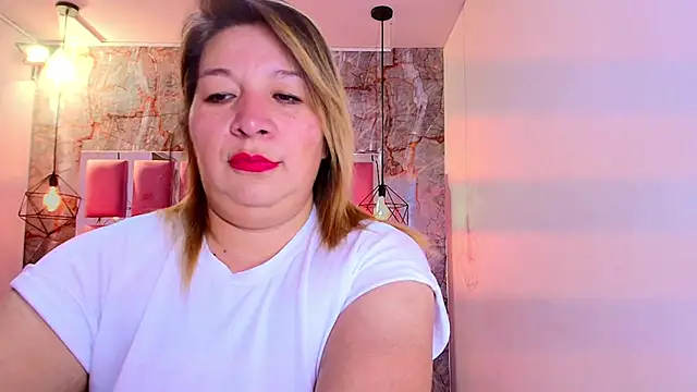 MaylinRosse  online show from March 14, 2026, 6:47 pm