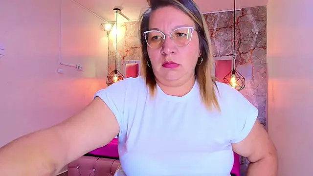 MaylinRosse  online show from March 25, 2026, 6:51 pm