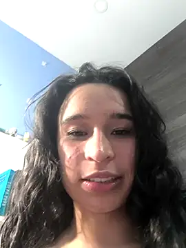scarlettscott  online show from September 25, 2025, 3:34 am