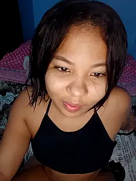 little onixx online show from November 18, 2025, 10:18 am