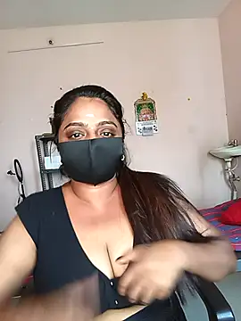 queendivya online show from April 18, 2026, 7:11 am