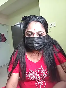 queendivya online show from October 15, 2025, 3:27 am