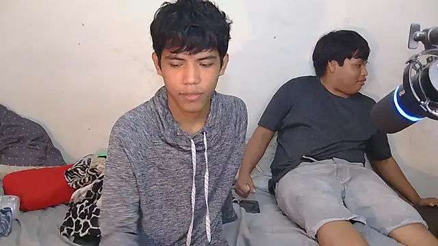 P4NT0J4 online show from April 1, 2026, 6:48 am