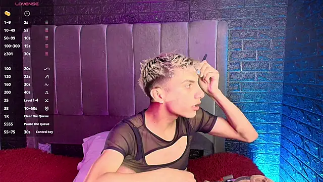 Erick Velveth online show from November 15, 2025, 5:22 am