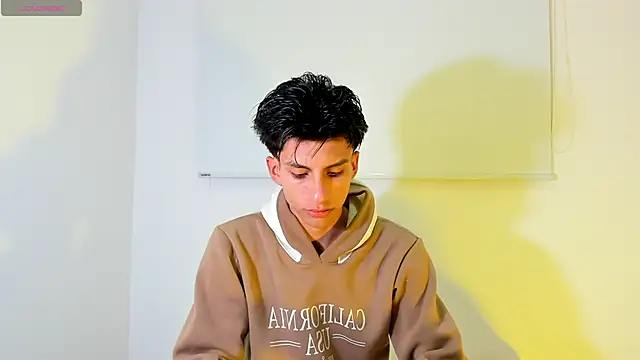 Erick Velveth online show from May 16, 2026, 1:37 am