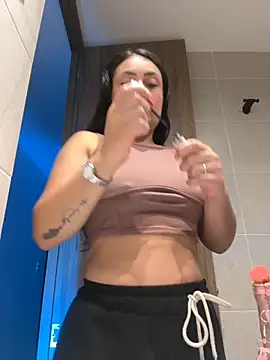 amyross s1 online show from September 25, 2025, 6:19 am