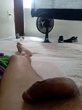 Claudiokkkkk online show from November 11, 2025, 3:51 pm