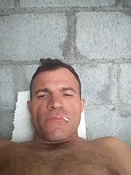 Snapshot of Claudiokkkkk chatting on August 3, 2026, 3:18 pm Claudiokkkkk online show from August 3, 2026, 3:18 pm