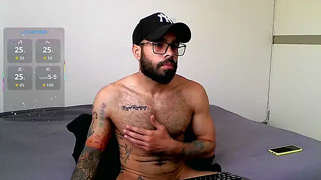 htrebor87 online show from October 23, 2025, 5:55 pm