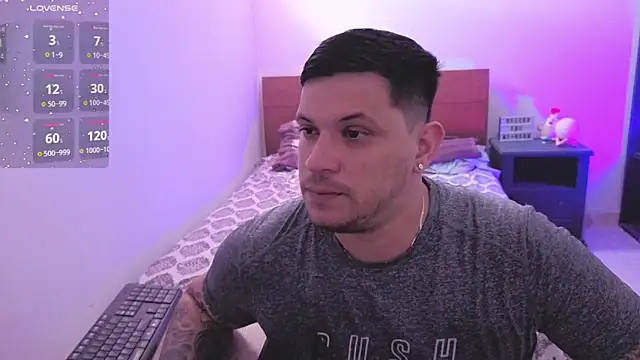 ryden 01 online show from April 18, 2026, 3:47 pm