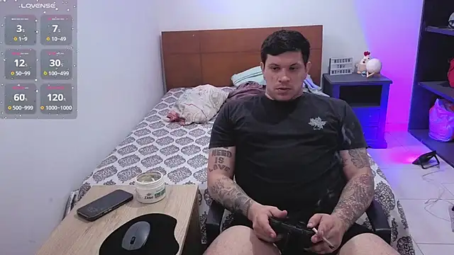 ryden 01 online show from April 15, 2026, 9:37 pm