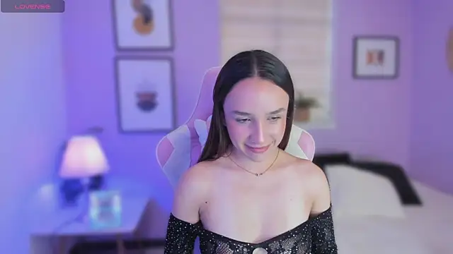 aliissonn online show from November 3, 2025, 11:36 am