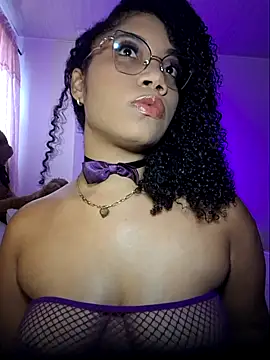 Snapshot of hottielatina chatting on November 5, 2025, 8:12 pm hottielatina online show from November 5, 2025, 8:12 pm