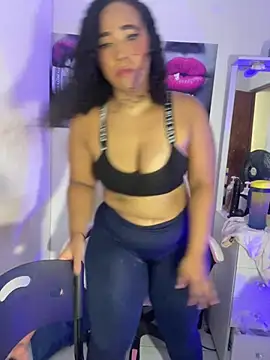 becca wilsson online show from May 16, 2026, 5:12 pm