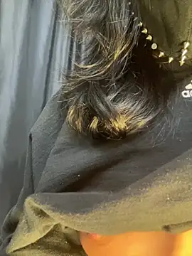 Snapshot of Lissa_kis chatting on March 21, 2026, 9:19 pm Lissa kis online show from March 21, 2026, 9:19 pm