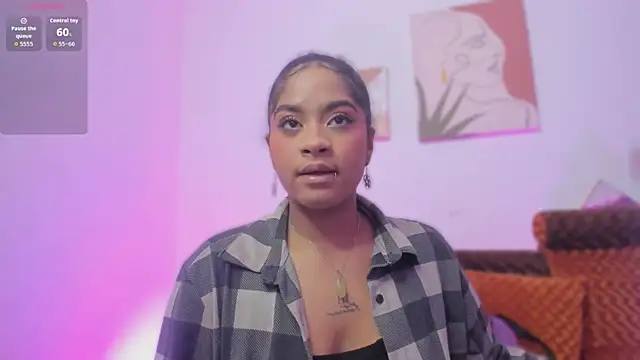 camilafoox7 online show from November 3, 2025, 7:06 pm