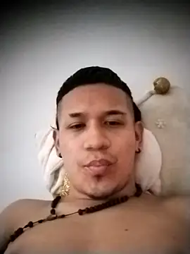 Mohamedxxx13 online show from October 11, 2025, 6:42 pm