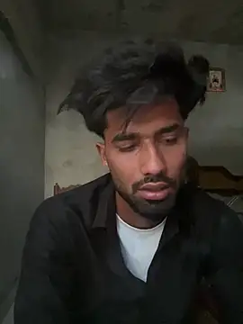 lustyrai online show from April 25, 2026, 1:25 pm