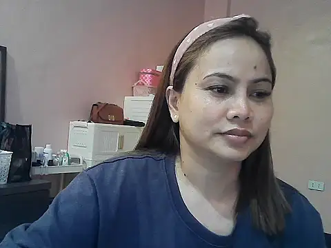 Snapshot of Amarrahlyn chatting on May 19, 2026, 9:16 am Amarrahlyn online show from May 19, 2026, 9:16 am