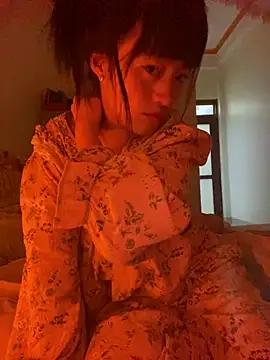 Tramy xx online show from July 5, 2026, 4:14 pm