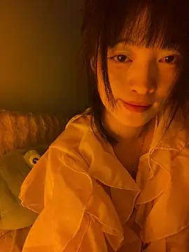 Tramy xx online show from June 18, 2026, 4:45 pm
