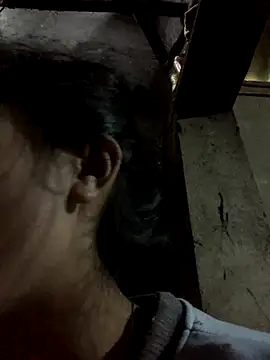 Halyy xx online show from November 3, 2025, 1:33 am