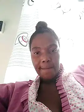 Snapshot of best_frnd chatting on February 1, 2026, 3:32 pm best frnd online show from February 1, 2026, 3:32 pm