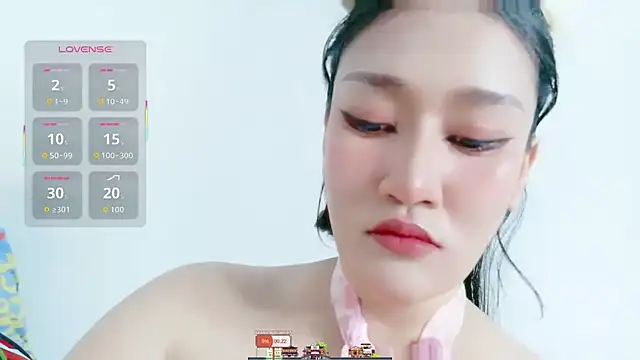 Lalacream12 online show from December 22, 2025, 10:37 am