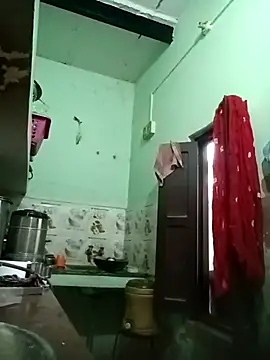 Cute-Charvii online show from April 6, 2026, 1:12 am