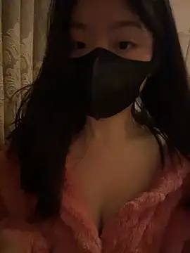 Snapshot of AZ37866 chatting on February 17, 2026, 2:47 pm AZ37866 online show from February 17, 2026, 2:47 pm