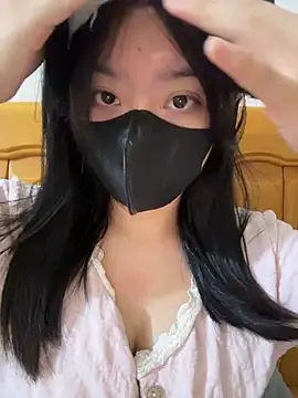 Snapshot of AZ37866 chatting on February 6, 2026, 2:57 pm AZ37866 online show from February 6, 2026, 2:57 pm