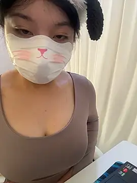 AZ37866 online show from November 6, 2025, 1:53 am