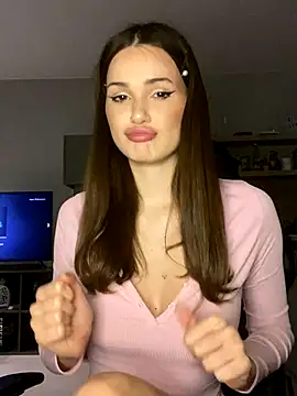SoShyEmmyyy online show from October 12, 2025, 8:54 pm