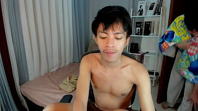 jayxxxlovescock online show from February 12, 2026, 5:45 pm