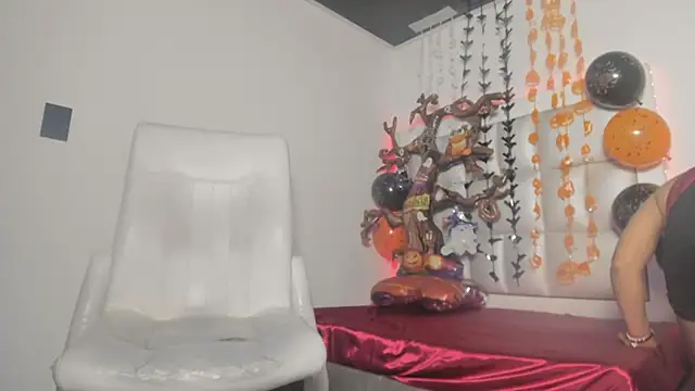 Snapshot of peyton__wat chatting on October 16, 2025, 12:02 pm peyton wat online show from October 16, 2025, 12:02 pm