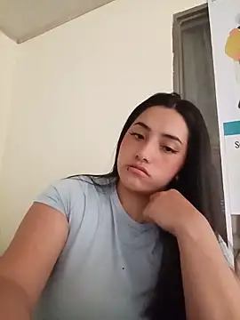 Snapshot of ANDREA-10_ chatting on May 12, 2026, 2:01 pm ANDREA-10 online show from May 12, 2026, 2:01 pm