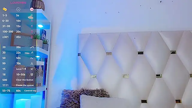 Snapshot of _IsabellaRousse chatting on February 28, 2026, 8:19 pm IsabellaRousse online show from February 28, 2026, 8:19 pm