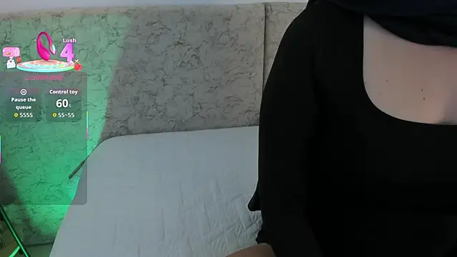 Snapshot of _Malak chatting on February 4, 2026, 6:36 pm Malak online show from February 4, 2026, 6:36 pm