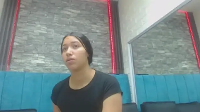 Lil Rose2006 online show from October 28, 2025, 12:48 pm