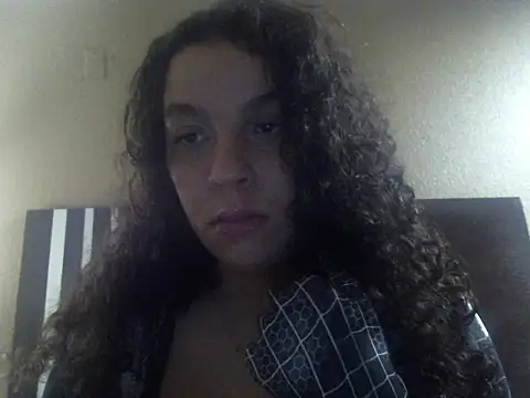 Snapshot of lotuzpetals chatting on October 30, 2025, 9:33 pm lotuzpetals online show from October 30, 2025, 9:33 pm