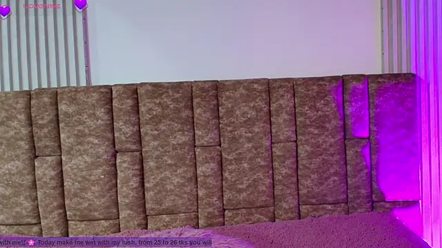 Missdionne curly online show from February 26, 2026, 11:21 am