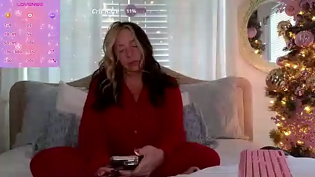 STIFFLERSMOMM online show from December 21, 2025, 1:24 pm